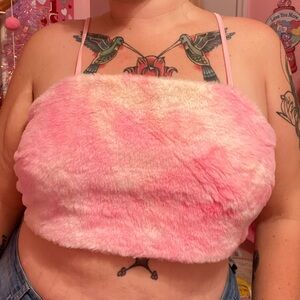 Fuzzy pink and white bubblegum crop top